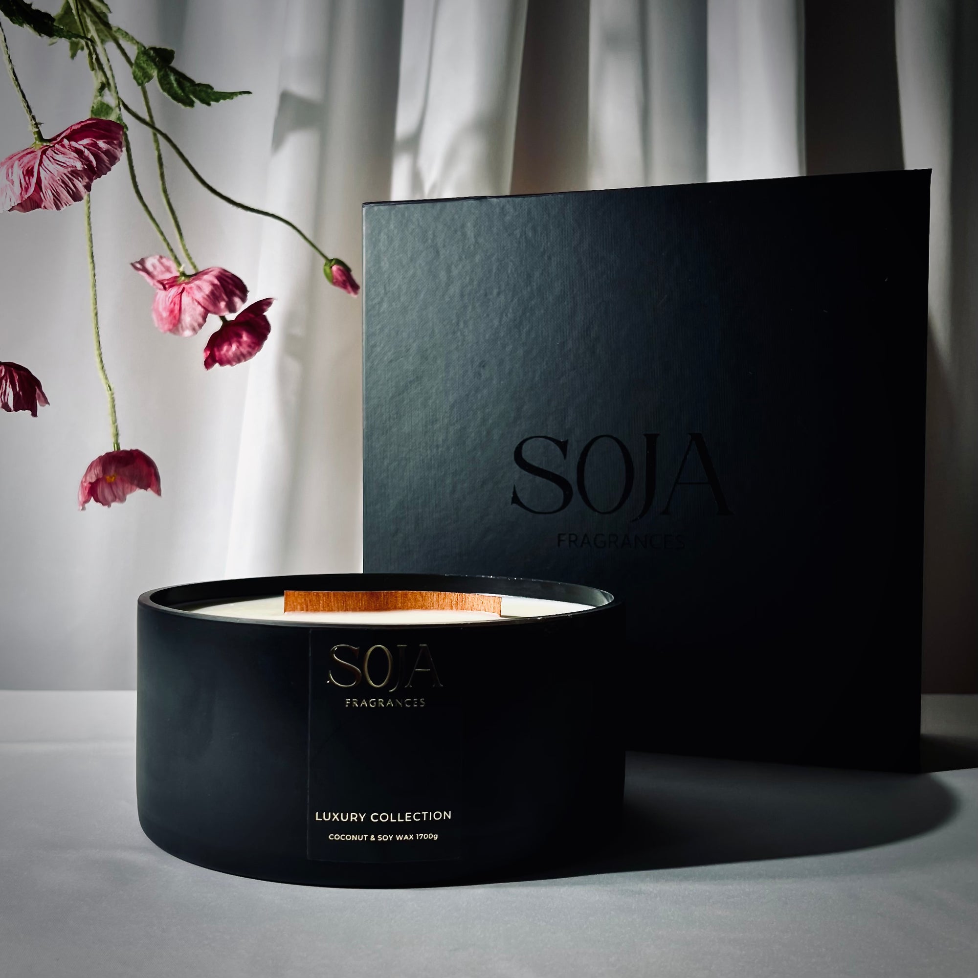 The Luxury Collection - Crushed Lime & Sea Salt | Indulge in elegance with our 1.7kg, Luxury Crushed Lime and Sea Salt Candle. Experience 160hr of aromatic bliss in any space. | SOJA Fragrances