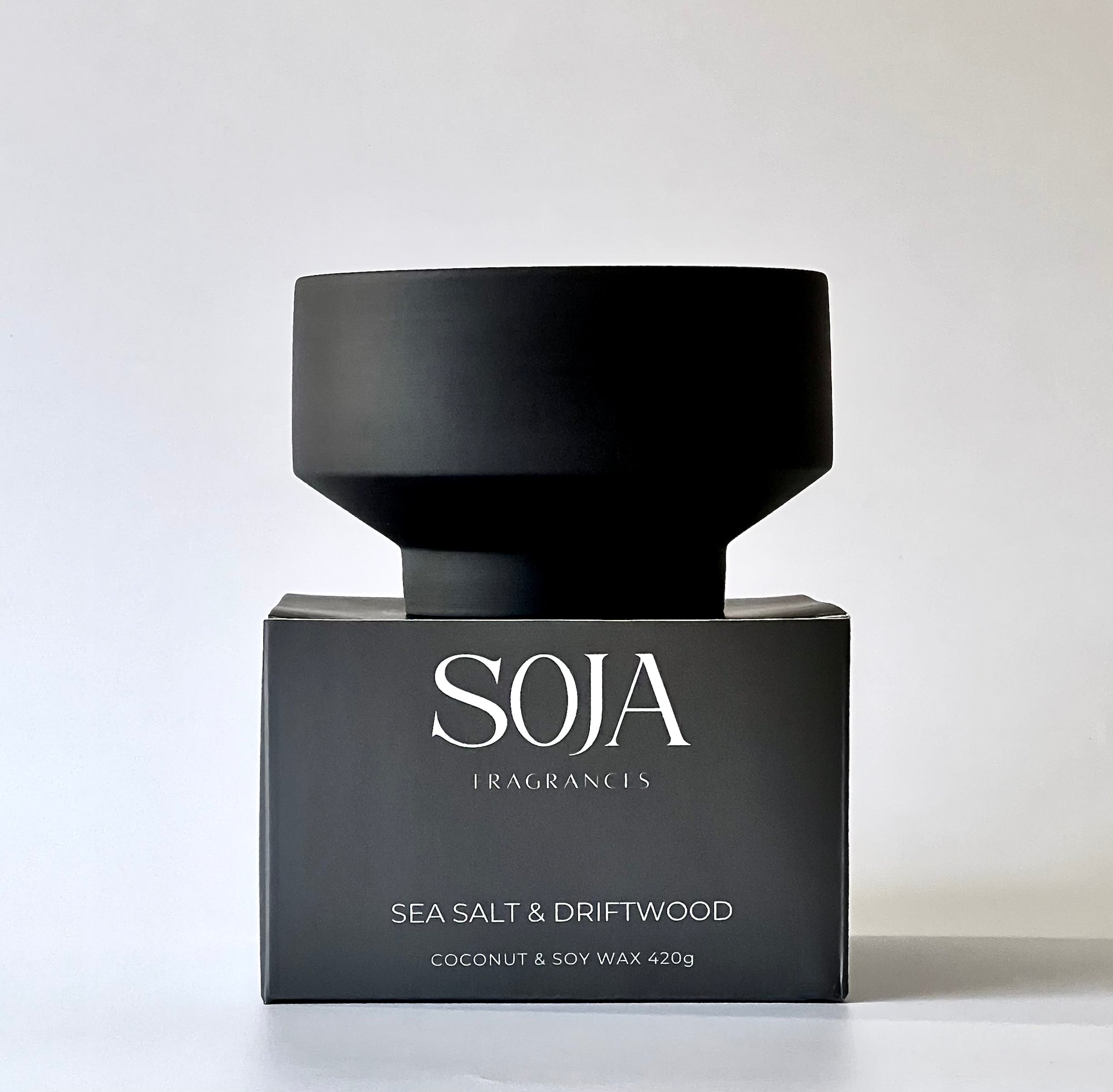 The Ceramics - Sea Salt & Driftwood | Elevate your space with The Ceramics' Sea Salt & Driftwood candle. Luxury scents and elegant design for the perfect home addition. | SOJA Fragrances